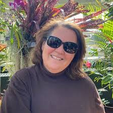 Alicia Pelham's Instagram, Twitter & Facebook