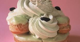 Saint Honore Laduree Penglobe Food Let Them Eat Cake Just Desserts