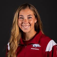 Danielle Gibson's Instagram, Twitter & Facebook