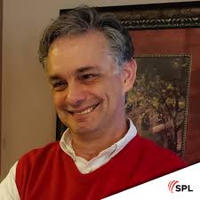 No way! It's Michael Harward! 😮 You're looking at one of Kentucky's finest  right there ☝️ Michael is the Senior Director Of National Accounts for our  AV production and events division. He