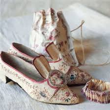 Isabelle De Borchgrave Pulp Fashion It Was Fascinating Historical Shoes Century Shoes Marie Antoinette