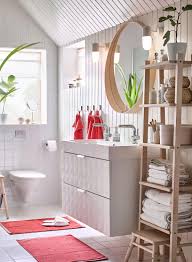 Grande salle de bain idées d'aménagement en photo. Salle De Bains Ikea Idees D Amenagement Pour Les Petits Espaces Salle De Bain Ikea Deco Salle De Bain Rangement Salle De Bain