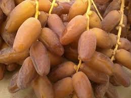 Dattes Algerienne Recolte 2014 Fruits Et Legumes Bon Jour Pour Tous Le Monde Nous Dis Posons De Grandes Quantites De D Dattes Deglet Nour Fruits Et Legumes