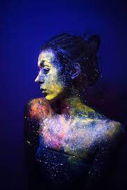 Glowing Effects Of Black Light Photography Body Art Photography Paint Photography Light Painting Photography