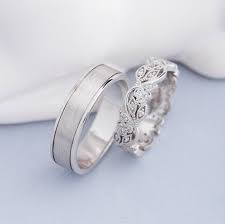 Gold Wedding Bands With Diamonds Unique Wedding Bands Couple Etsy Wedding Rings Sets His And Hers Cool Wedding Rings Cheap Wedding Rings