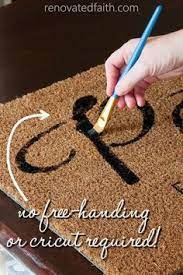 Make Layered Doormats With Fabric Interchangeable For Any Season Door Mat Diy Door Diy Projects Diy Door
