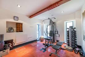 Subsequently, like water vaour, it had a cool £2,000,000 distilled off of the original price. A Victorian Water Tower Turned Modern Home In London Mansion Global