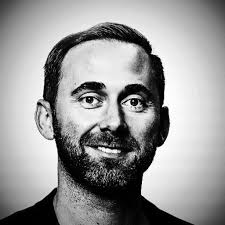 Olivier dubois (born in 1972) is a french contemporary dance choreographer. Sandro Ventz Bwl Universitat Erlangen Nurnberg Xing