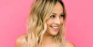 Good Morning America Reveals Next The Bachelorette Is Clare Crawley