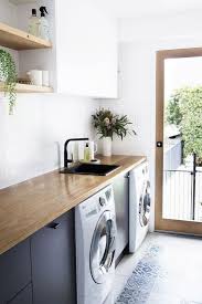 20 Idees De Buanderie Minimalistes Pour Les Petits Espaces Modern Laundry Rooms Laundry Design Laundry Room Design