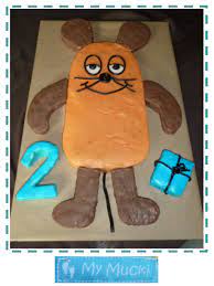 pin von sarah li auf kindergeburtstag maus kuchen sendung mit der maus geburtstag cupcakes