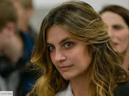 L'actrice annonce sur son compte instagram que liés pour la vie, son ouvrage publié chez plon en 2017, sera porté à l'écran par tf1. 0pbicw J Kmohm