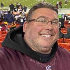 Ryan Giglio's Instagram, Twitter & Facebook