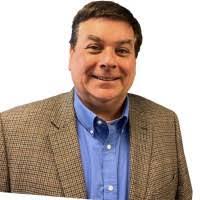 Scott Raeside's Instagram, Twitter & Facebook