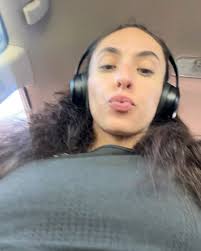 February, you were good to me. But March, it’s really going up. 💚✨