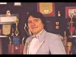 TM+ - ¿Sabías que el nombre de Jairo Paternina era Jairo Antonio Mercado  Paternina? Gustavo "El Loko" Quintero fue quien le puso Jairo Paternina  cuando este entró a Los Graduados.🎤 Conoce más