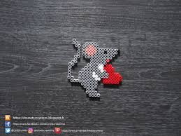 Souris De Saint Valentin Perles Hama Valentine 39 S Day Mouse Perler Beads Perler Beads Designs Perler Bead Art Hama Beads Design
