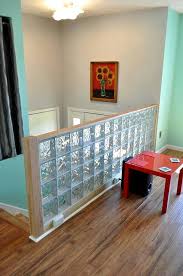 Pin De Veronica Barnes Em Atomic Loft Ikea Remodel 2013 Bloco De Vidro Paredes De Vidro Escadas De Vidro