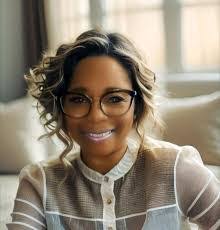 Arnold Butler's Instagram, Twitter & Facebook