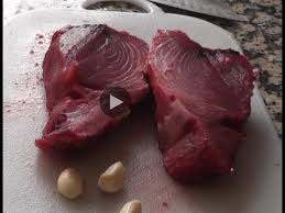 A.c., da aristotele, plinio per tenere sotto controllo le calorie le cuociamo appunto nel forno. Tranci Di Tonno Al Forno Youtube