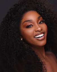 Determinée, Motivée et confiante notre Miss Haiti 2021 @pascalebelony est  prête à faire notre fierté à Miss Univers en Israël. Fèl konnen nou ap  supòte li nan komantè yo. 👇🏽👇🏽👇🏽👇🏽