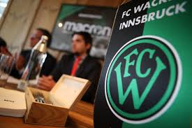 Elle montre toutes les informations personnelles telles que l'âge, la nationalité, les détails de contrats et la valeur. Unruhe Bei Wacker Innsbruck Wegen Verspateter Zahlungen Sky Sport Austria