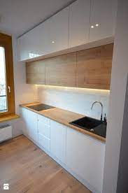 Cift Katli Beyaz Lake Ve Ahsap Mutfak Dolabi Luks Mutfaklar Ic Tasarim Mutfak Mutfak