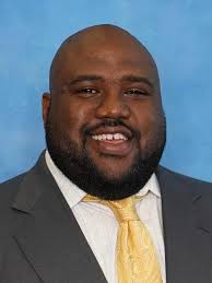 Alabama keeps GM Courtney Morgan from USC with hike to $825K salary