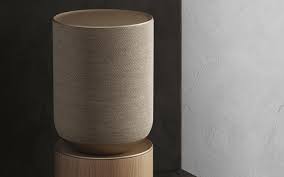 Avec un poids léger, cette enceinte bluetooth beoplay a1 possède un son true360 vibrant pour une dispersion équilibrée de la musique. Bang Olufsen Beosound Balance Integration A 100 Pour Cette Enceinte Connectee De Luxe A 2 K