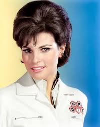 Hey! Has anyone heard the one about Raquel Welch and The Pope in a rowboat?  Ohhhhh!!!