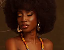 Queeny Projects :: Photos, videos, logos, illustrations and branding ::  Behance