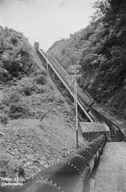 Plta Ketenger Di Banjoemas Sekitar 14 Desember 1947 Proyek Ini Dibangun Oleh N V A N I E M Algemeene Nederlandsen Indische Electrici Sungai Pedesaan Air