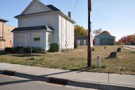 Michael, mn coldwell banker estimates the median home price in st. 32 Main St S Saint Michael Mn 55376 Loopnet Com