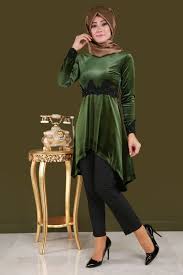 Kadife Zerafeti Beli Gupur Detay Peplum Kadife Tunik Haki Urun Kodu Msw8156 84 90 Tl Pakistani Fashion Hijab Fashion Fashion