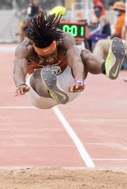 Austin — she swapped her white track spikes for tanned leather boots, donned a black stetson cowboy hat and stole the show. Texas Relays End Still Abuzz Over Longhorn Tara Davis Big Weekend