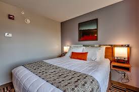stay at microtel inn suites for the perfect family vacation experience suites perfect family vacation luxury rooms pinterest