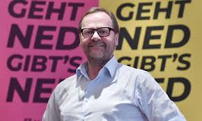 „auch beim nationalen comeback nur die bereiche zu berücksichtigen, die. Portrat Sepp Schellhorn Neos Kein Steigbugelhalter Fur Spo Oder Fpo Kleinezeitung At