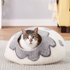 In 2015,a team of customer from usa visit our company to make movie related to handmade product to promote our handmade product all over the world. Earthtone Solutions Cozy Pueblo Felted Wool Cat Cave Bed Chewy Com