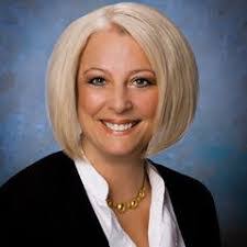 Lisa Groesbeck's Instagram, Twitter & Facebook