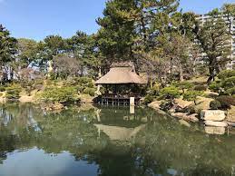 File:Takueichi Pond and Yuyutei Pavilion in Shukkei Garden.jpg - Wikimedia  Commons