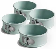 More like a combination of walnut and dates clumped together. Jamie Oliver 4 Non Stick Mini Springform Round Cake Tins In Carbon Steel 10x4cm Muller Kitchen And Tableware