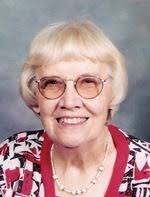 Dora Boggs's Instagram, Twitter & Facebook