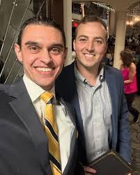 Jason Dart's Instagram, Twitter & Facebook