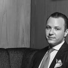 Al tipo que le vendió un millón de dólares en ropa a Paul Manafort no le  impresionan esas facturas