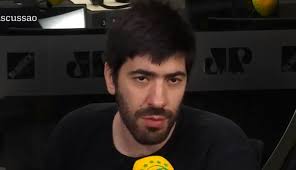 Pedrinho não tem condições de ser ponta', analisa André Ranieri