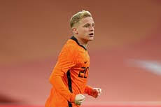 Lo que sí adelantó es que este martes, ante holanda, hará un equipo prácticamente nuevo respecto al que jugó en el pizjuán. Puntuacion De Jugadores Del Juego Holanda Vs Espana Donny Van De Beek Marca El Empate En Amsterdam Independent Espanol