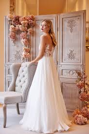 Flower wedding dress embroidered sewing trimmings. Floral 3d Lace A Line Wedding Dress Floaty Skirt Jyc