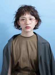 ボブ フレンチパーマボブ bridgeの髪型 ヘアスタイル ヘアカタログ 2020夏 秋 ボブパーマ ヘアスタイリング パーマ