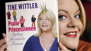 Eichborn verlag)es ist nicht leicht für mollige frauen, kleidung zu finden, die modisch ist, dem eigenen geschmack gerecht wird. Tipps Fur Dicke Was Tine Wittler O Typen Mit A Tendenz Rat Welt