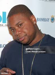 Actor Derrick Briggs, Director Roger Omeus, and actors J'Narra... News  Photo